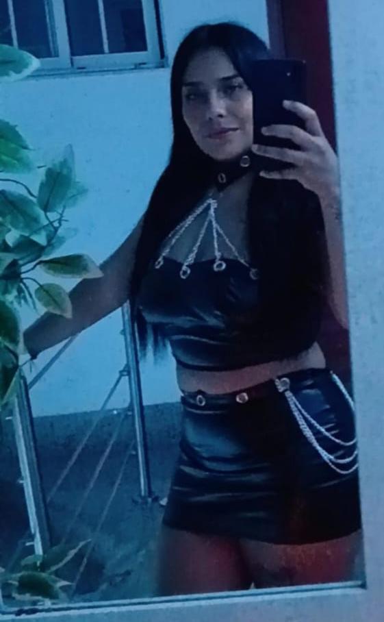 643198758: Chica busca chico en La Rioja