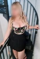 610604327: Chica busca chico en Sevilla