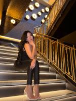 664035348: Chica busca chico en Madrid