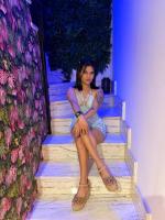 647315397: Chica busca chico en Madrid