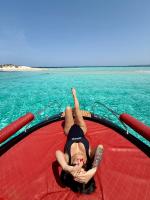 613796937: Chica busca chico en Cádiz