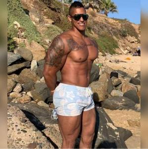 Chico busca chica en Valencia: 