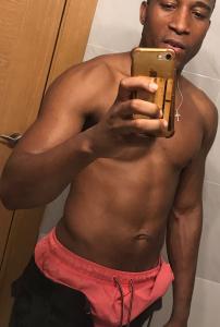 604303276: Chico busca chica en Barcelona