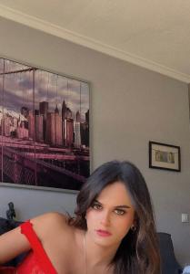 621009373: Travesti en Valencia