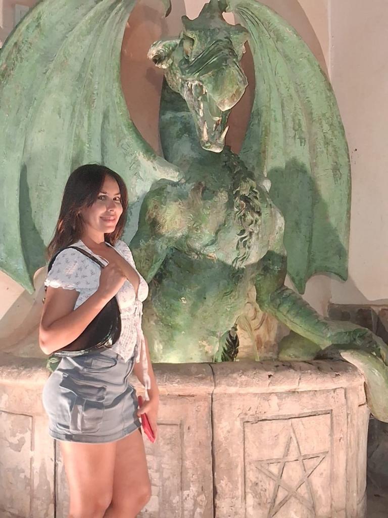 Chica busca chico en Madrid: 