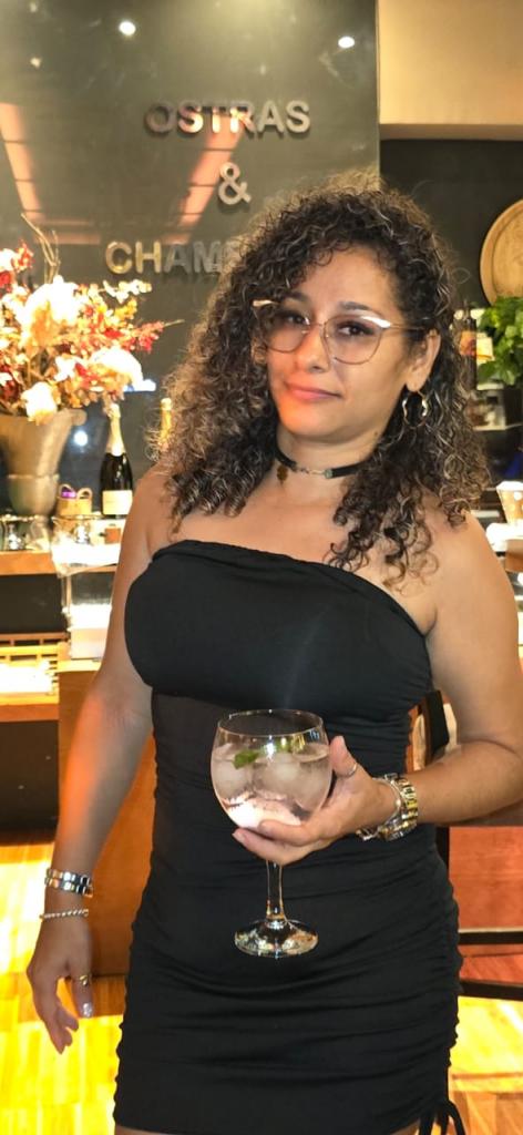 Chica busca chico en Cádiz: Chica busca chico