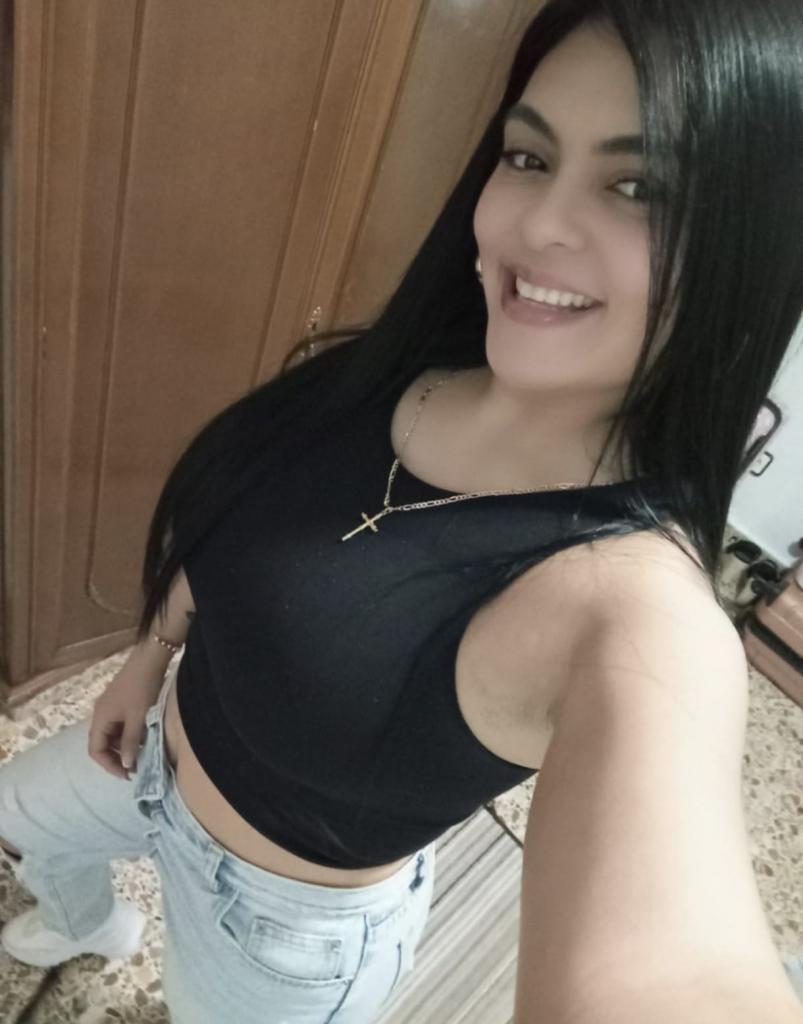 670826805: Chica busca chico en Alicante