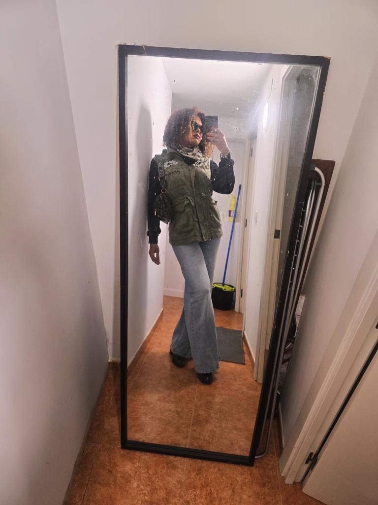 665434946: Transexual en Lérida