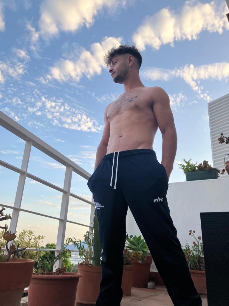 Chico busca chica en Málaga: 