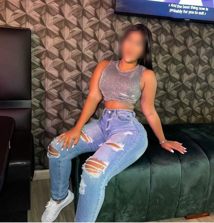 632508724: Chica busca chico en La Coruña