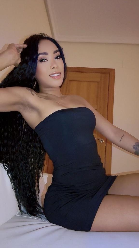 664085854: Chica busca chico en Pontevedra