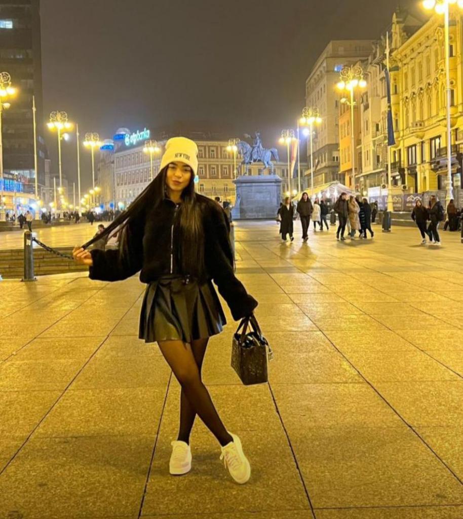 Chica busca chico en Tenerife: 