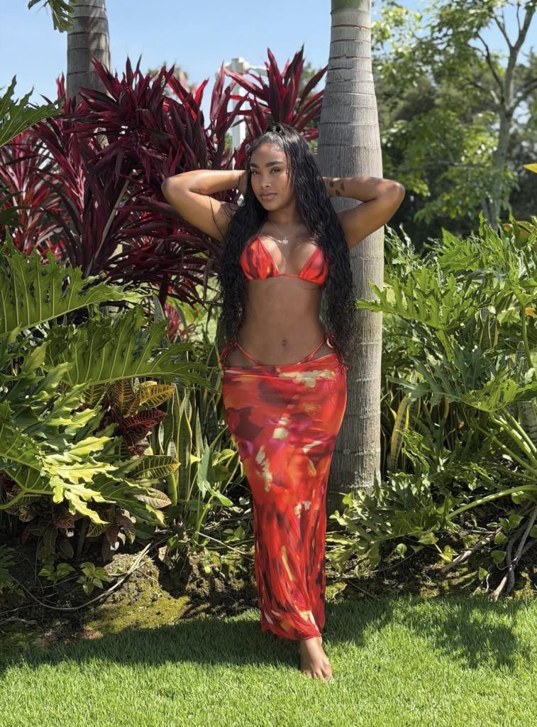 Chica busca chico en Cádiz: 