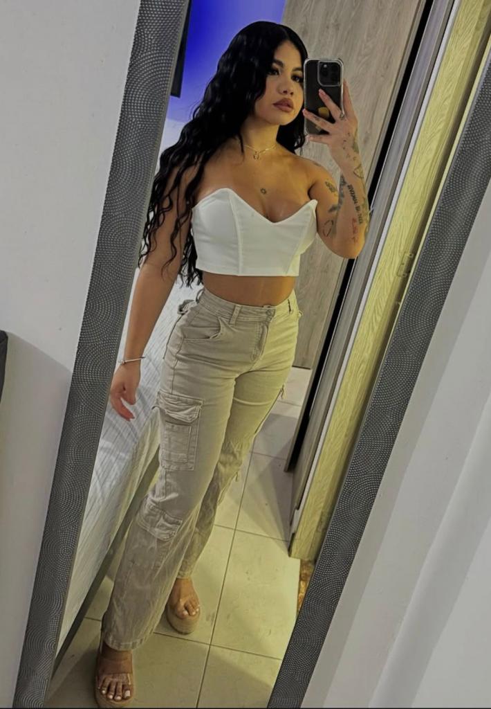 Chica busca chico en Tenerife: 