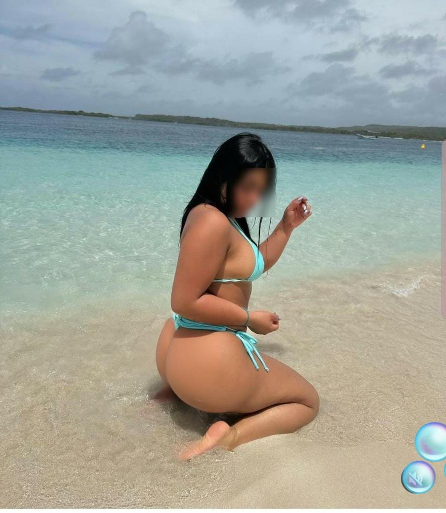 Chica busca chico en La Coruña: Chica busca chico