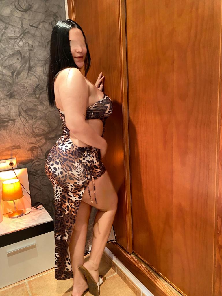 Chica busca chico en Alicante: 