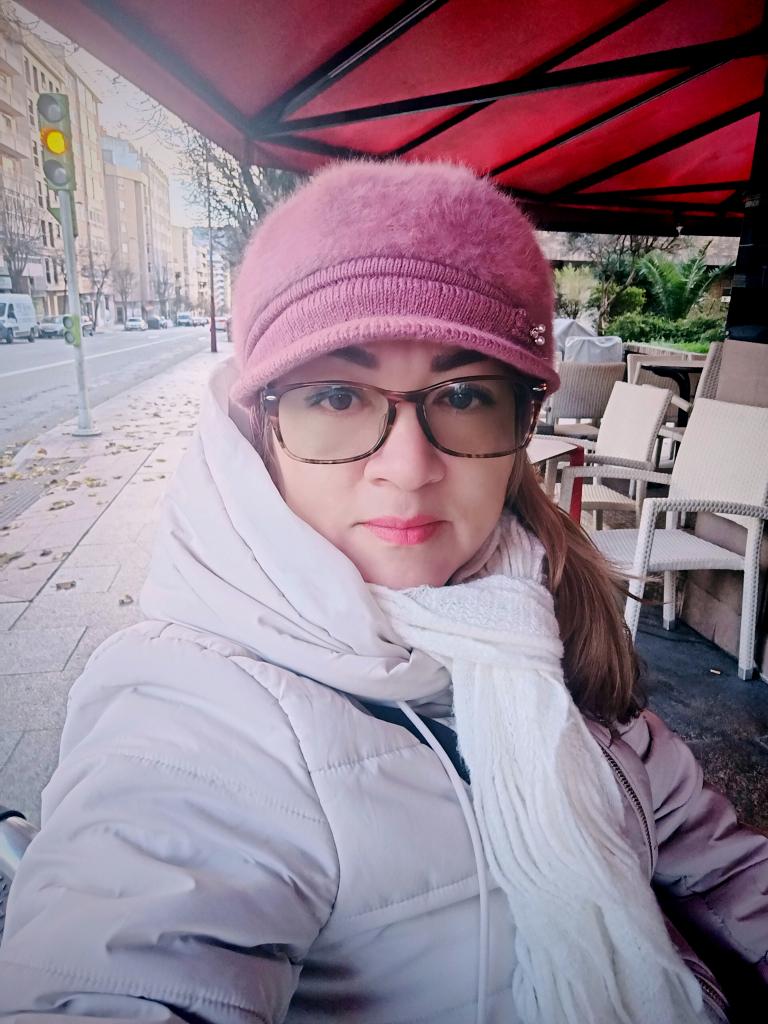 614295514: Chica busca chico en Pontevedra