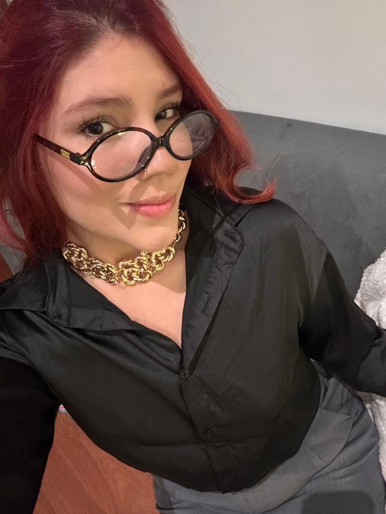 615736448: Chica busca chico en Madrid