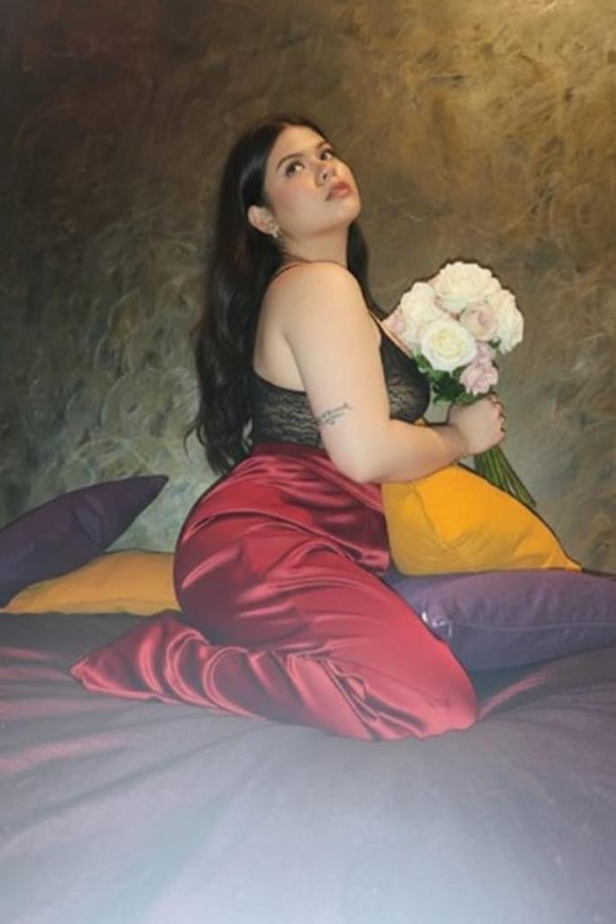 615517541: Chica busca chico en Gerona