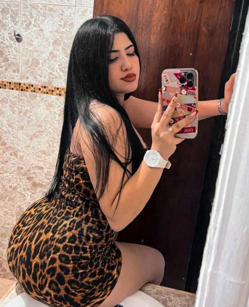 Chica busca chico en Tenerife: 