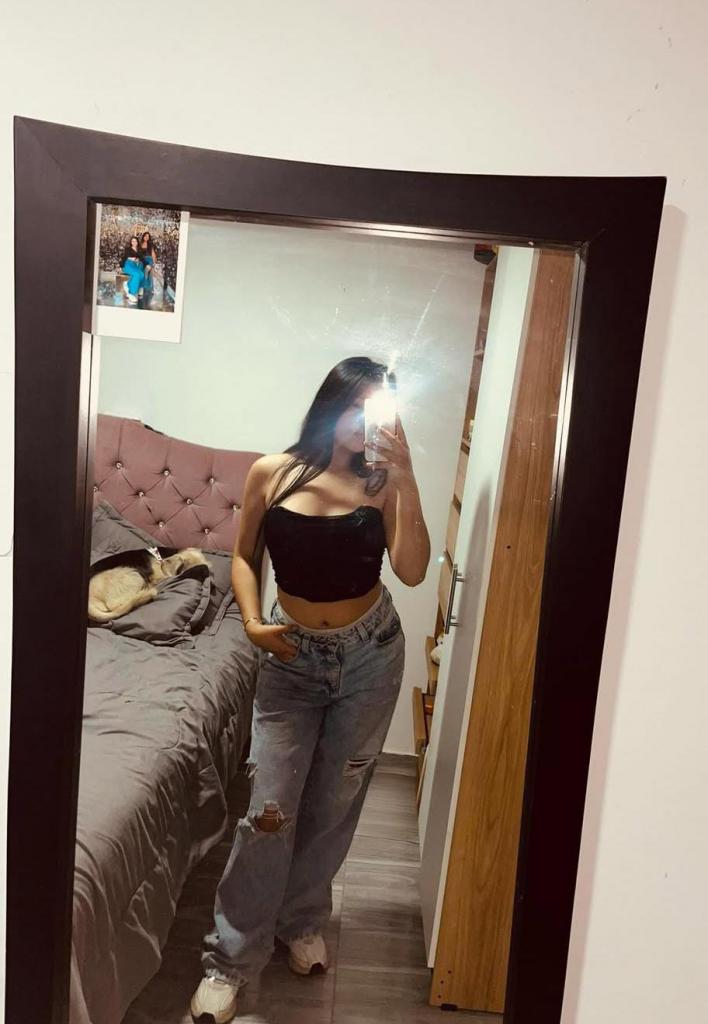 Chica busca chico en Tenerife: 