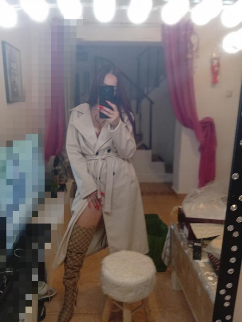 673899694: Chica busca chico en Cádiz