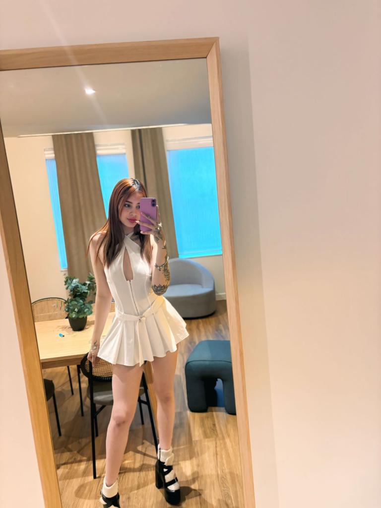 674932055: Chica busca chico en Alicante