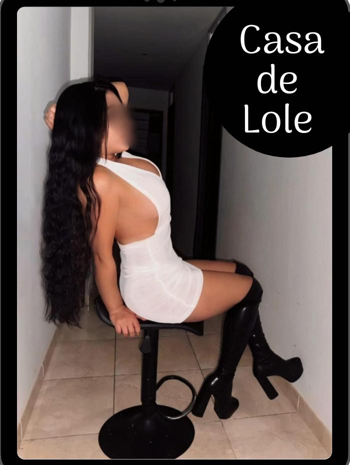 Chica busca chico en Granada: Chica busca chico