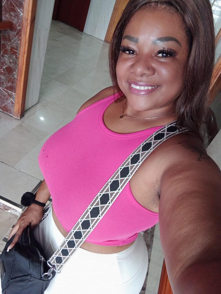 631282967: Chica busca chico en Murcia