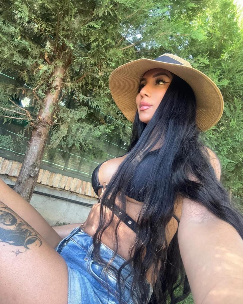 678667377: Travesti en Zaragoza