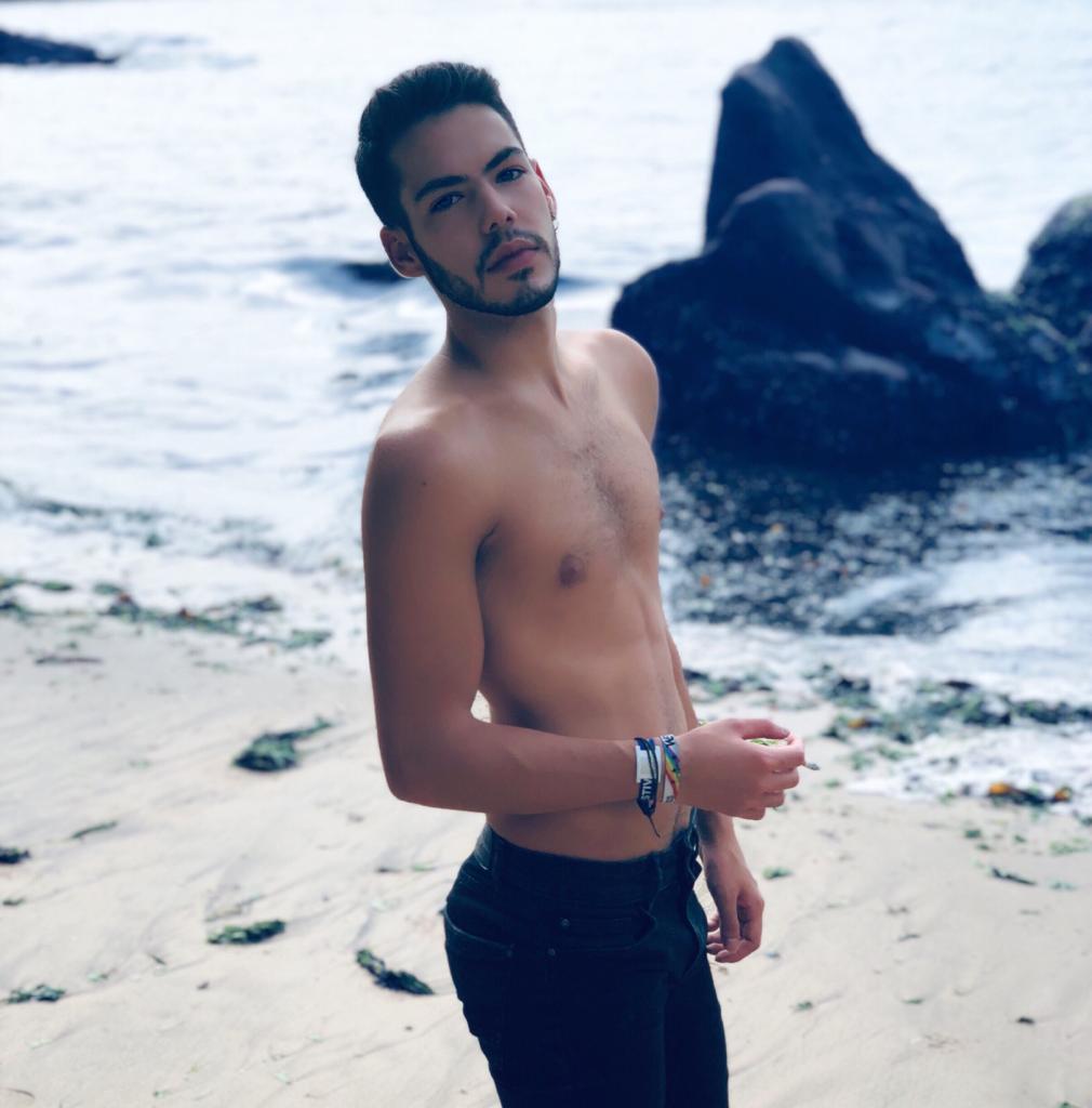 670410693: Chico busca chica en Jaén