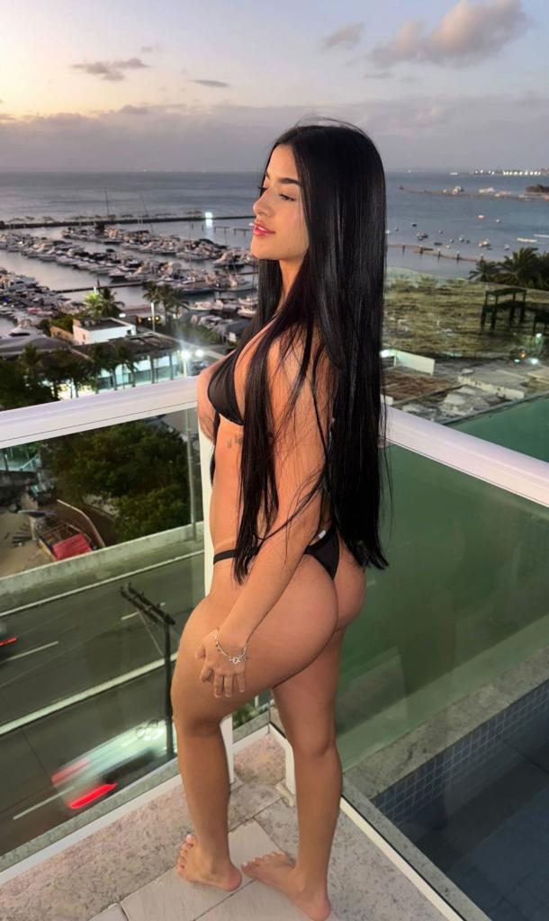 Chica busca chico en Tenerife: 