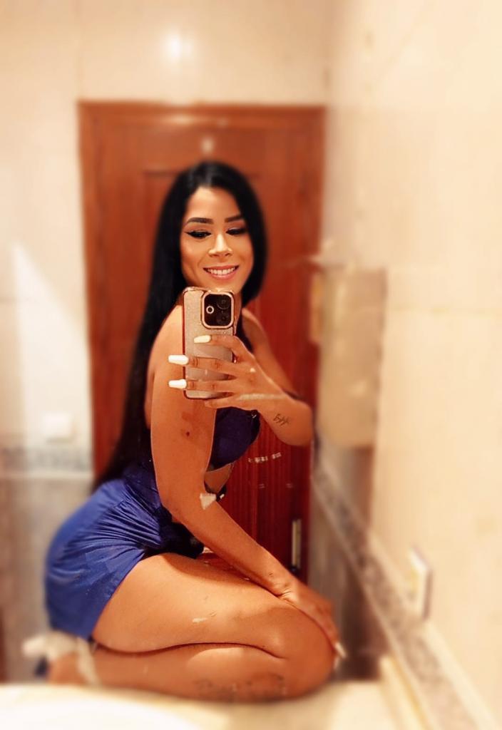 624726284: Chica busca chico en Madrid