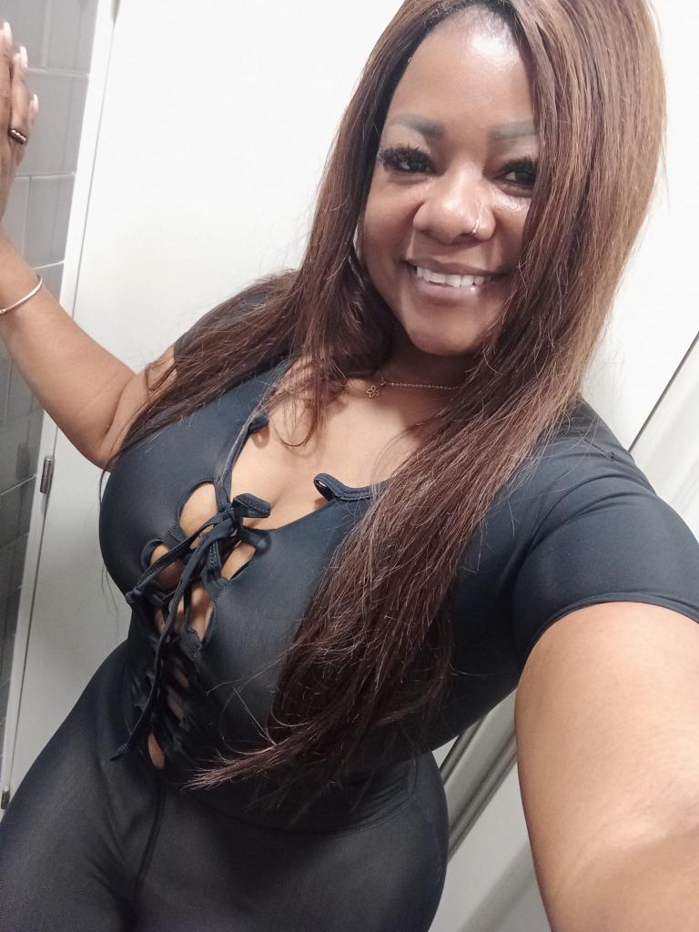 632475353: Chica busca chico en Murcia