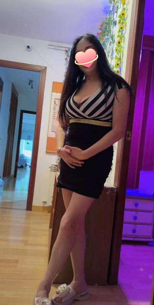 645686899: Chica busca chico en Tarragona