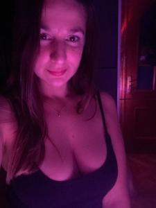 675121093: Chica busca chico en Cantabria