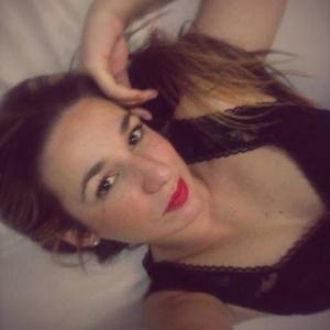 675121093: Chica busca chico en Cantabria