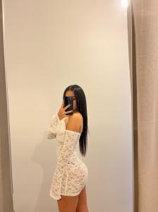 603980165: Chica busca chico en Barcelona