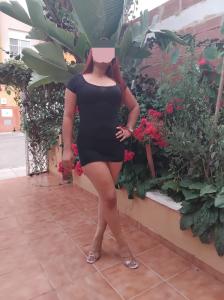 612213286: Chica busca chico en Barcelona