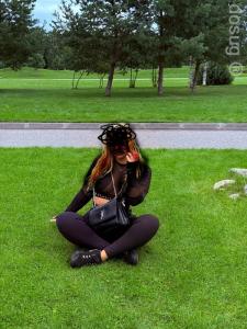 632915835: Chica busca chico en Sevilla