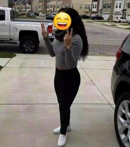 614390584: Chica busca chico en Alicante