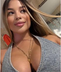 695284051: Chica busca chico en Barcelona