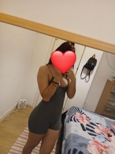 614686516: Chica busca chico en Madrid