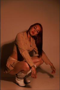 674932055: Chica busca chico en Alicante