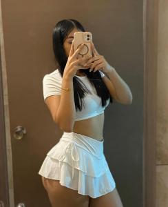 631810770: Chica busca chico en Cádiz