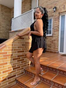 604382631: Chica busca chico en Madrid