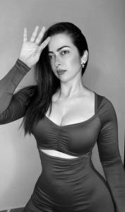 637252465: Chica busca chico en Mallorca