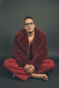 674067103: Chico busca chica en Ibiza