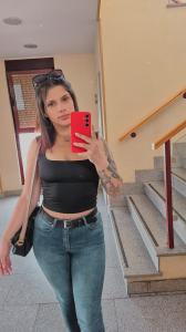 614735209: Chica busca chico en Valencia