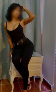 604296215: Chica busca chico en Málaga